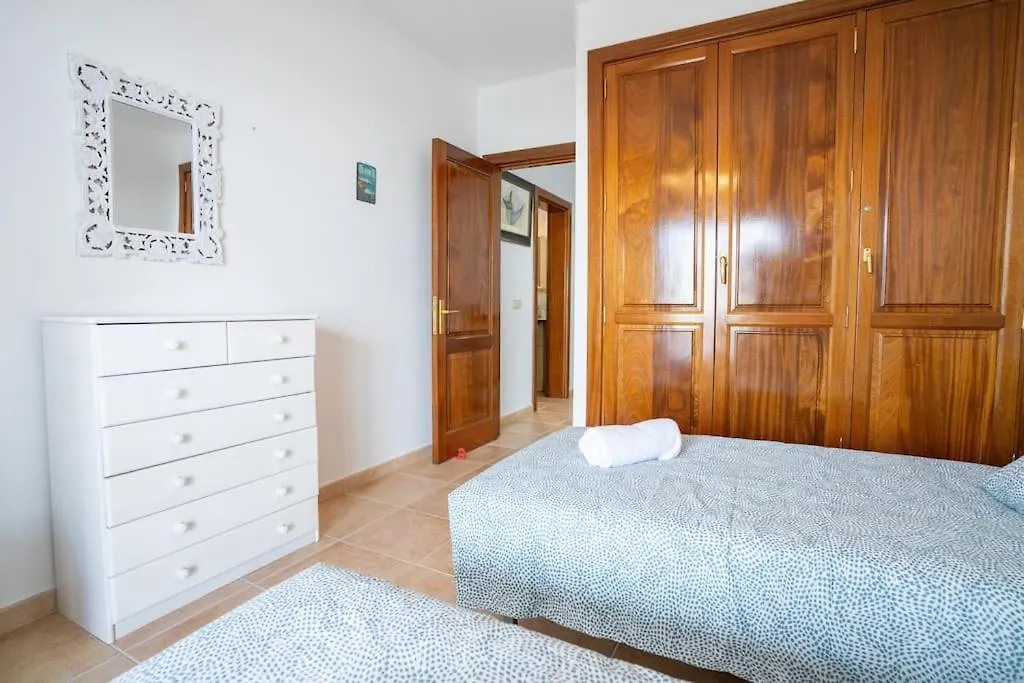 פלאיה בלנקה Beautiful Home In Lanzarote 5 Mins From Marina
